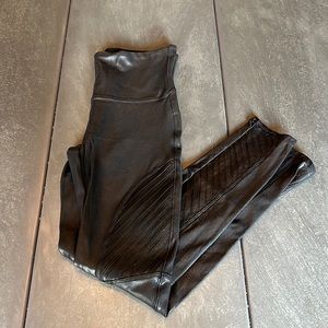 SPANX Leather legging
